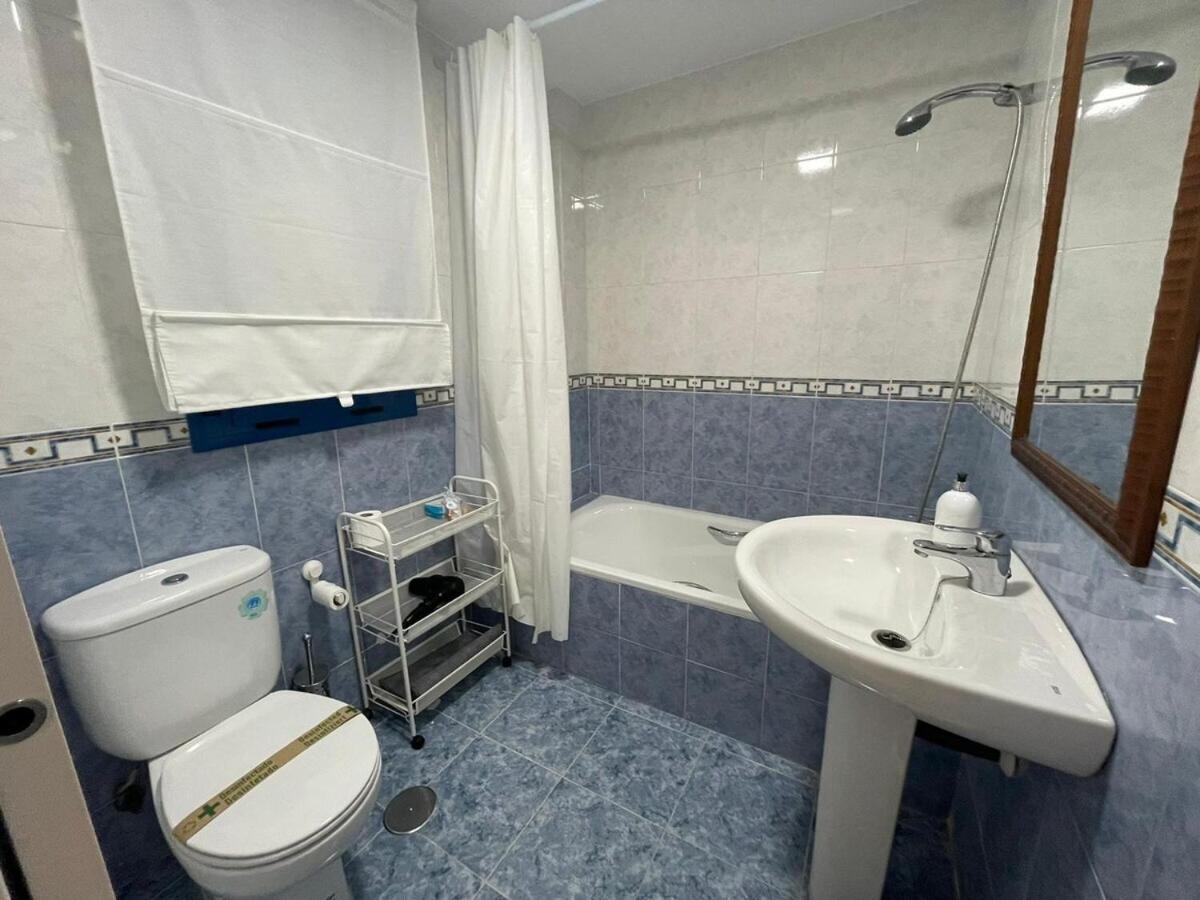 Calu Homes Cerca Playa De Huelin Malaga Ngoại thất bức ảnh