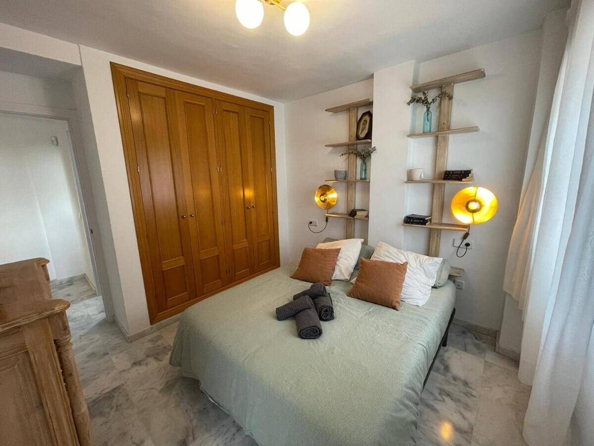 Calu Homes Cerca Playa De Huelin Malaga Ngoại thất bức ảnh